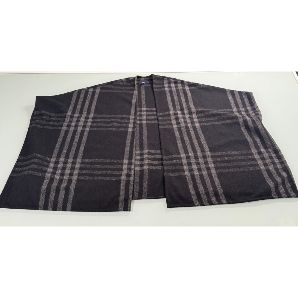 GAP Charcoal‎ Plaid Wool Blend Women's Light Weight Poncho - Medium/ Large